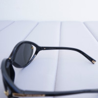 Louis Vuitton Sonnenbrille in Schwarz