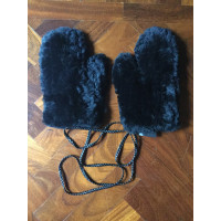 Yves Salomon Gloves Fur in Black