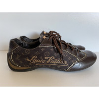 Louis Vuitton Sneakers Lakleer in Bruin