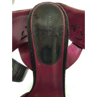 Manolo Blahnik Pumps/Peeptoes Leather in Black