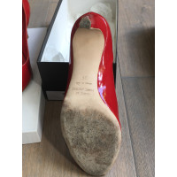 Marc By Marc Jacobs Pumps/Peeptoes aus Leder in Rot
