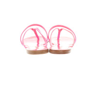 Miu Miu Sandalen aus Lackleder in Rosa / Pink