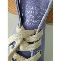 Maison Martin Margiela Sneakers aus Leinen in Violett