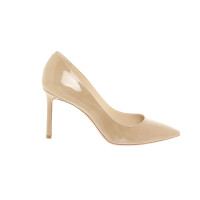 Jimmy Choo Pumps/Peeptoes aus Lackleder in Beige