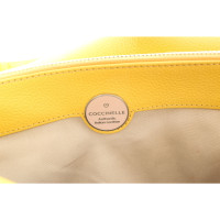 Coccinelle Shoulder bag Leather in Yellow