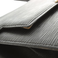 Fendi Handtasche aus Leder in Schwarz