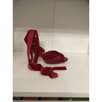 Moschino Cheap And Chic Pumps/Peeptoes in Red