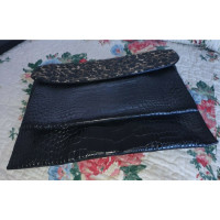 Dries Van Noten Clutch Bag Leather in Black