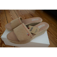 Tommy Hilfiger Sandals Suede in Beige