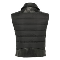 Moncler Weste aus Leder in Schwarz