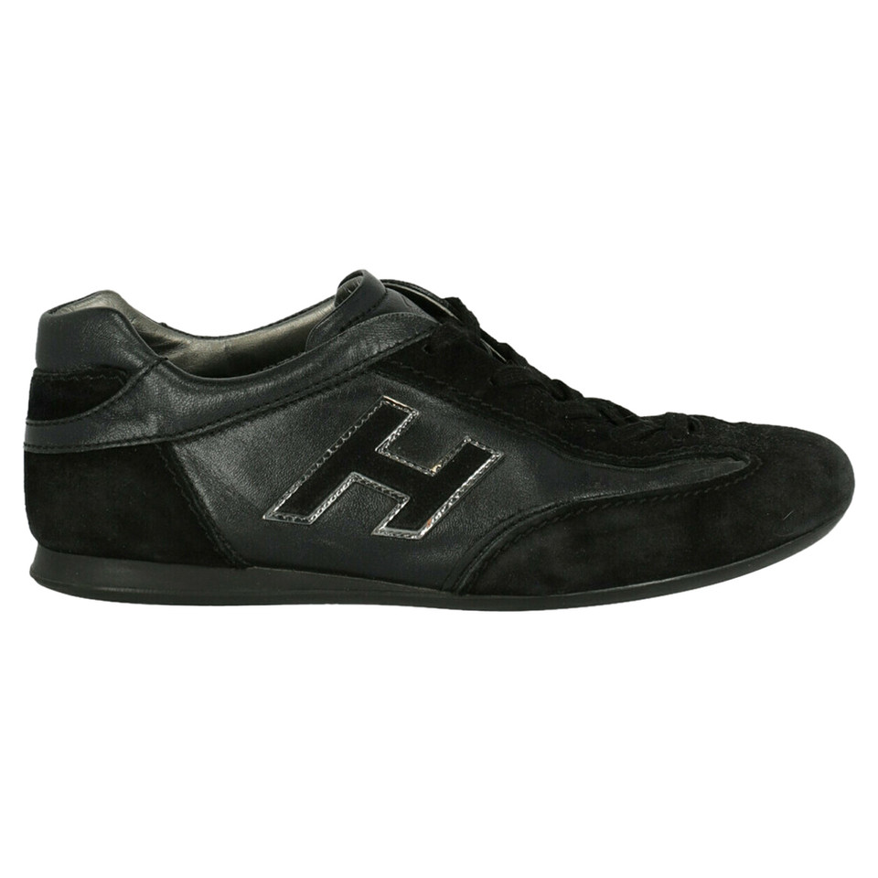 Hogan Sneakers aus Leder in Schwarz