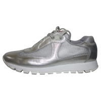 Prada Sneakers in grijs / zilver