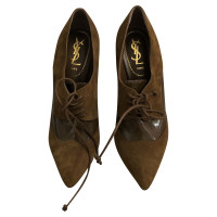Yves Saint Laurent Chaussures à lacets en Daim