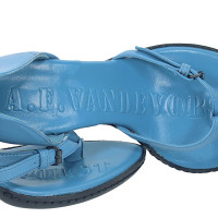 A. F. Vandevorst Sandales en Cuir en Bleu