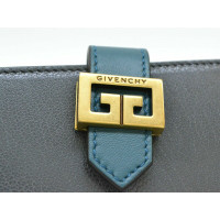 Givenchy Bag/Purse Leather in Grey