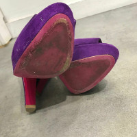 Miu Miu Décolleté/Spuntate in Pelle scamosciata in Viola