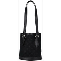 Louis Vuitton Bucket Bag in Zwart