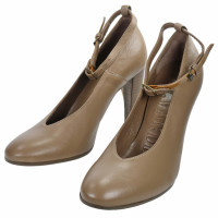 A. F. Vandevorst Pumps/Peeptoes Leather in Taupe