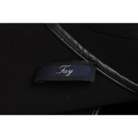 Fay Vest in Black
