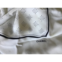 Chanel Sciarpa in Seta in Bianco