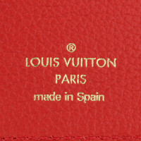 Louis Vuitton DOuble V