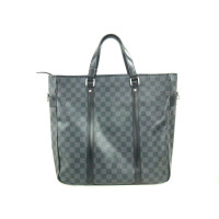 Louis Vuitton Handtasche aus Canvas in Grau