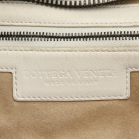 Bottega Veneta Sac à bandoulière en Cuir en Blanc