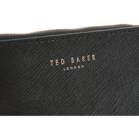 Ted Baker Handtasche aus Leder in Schwarz