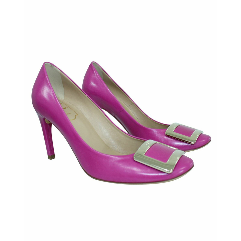 Roger Vivier Sandales en Cuir en Rose/pink