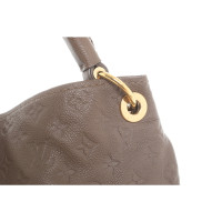 Louis Vuitton Artsy Leather in Taupe