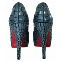 Christian Louboutin Sandalen Leer in Grijs