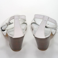 A. F. Vandevorst Sandalen aus Leder in Weiß