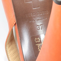 A. F. Vandevorst Pumps/Peeptoes aus Leder in Orange