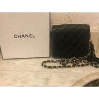 Chanel Classic Flap Bag Mini Square in Pelle in Nero