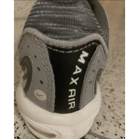 Nike Sneakers in Grau