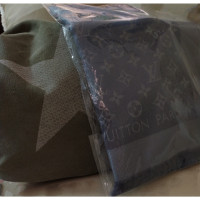 Louis Vuitton Monogram Tuch aus Seide in Blau