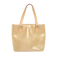 Louis Vuitton Reade MM Lakleer in Beige