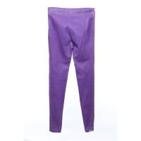 Balenciaga Hose aus Leder in Violett