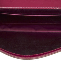 Yves Saint Laurent Belle de Jour Clutch aus Lackleder in Rosa / Pink