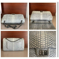 Chanel Classic Flap Bag in Grau