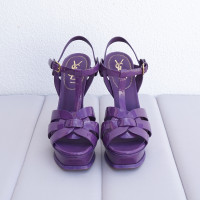 Saint Laurent Sandals Patent leather in Violet