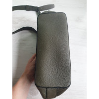 Lancel Handtasche aus Leder in Khaki