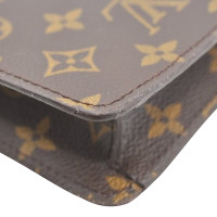 Louis Vuitton "Porte-Documents Sénateur Monogram Canvas"