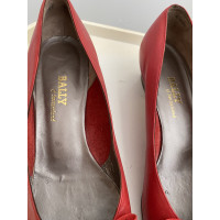 Bally Slippers/Ballerina's Leer in Rood