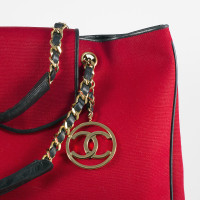 Chanel Shopper in Rot