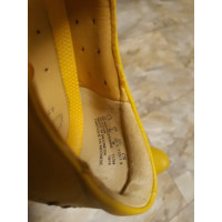 Clarks Slippers/Ballerinas Leather in Yellow