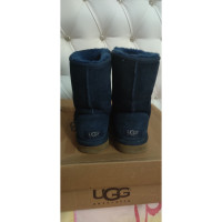 Ugg Australia Boots in Blue