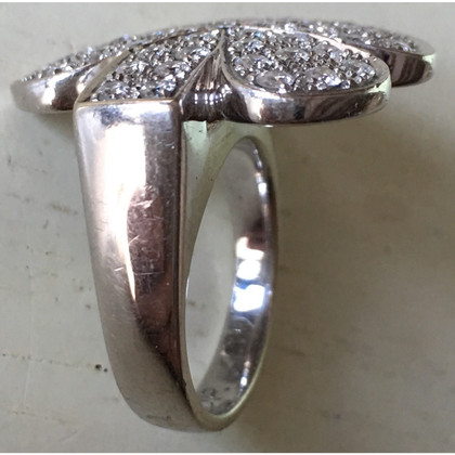 Savoir Joaillerie Ring aus Weißgold in Silbern
