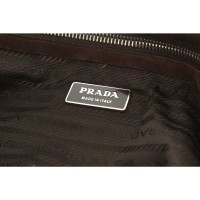 Prada Handtasche aus Wildleder in Braun