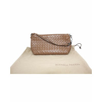 Bottega Veneta Pochette in Pelle in Marrone